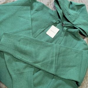 Plus size cropped hooded sweater